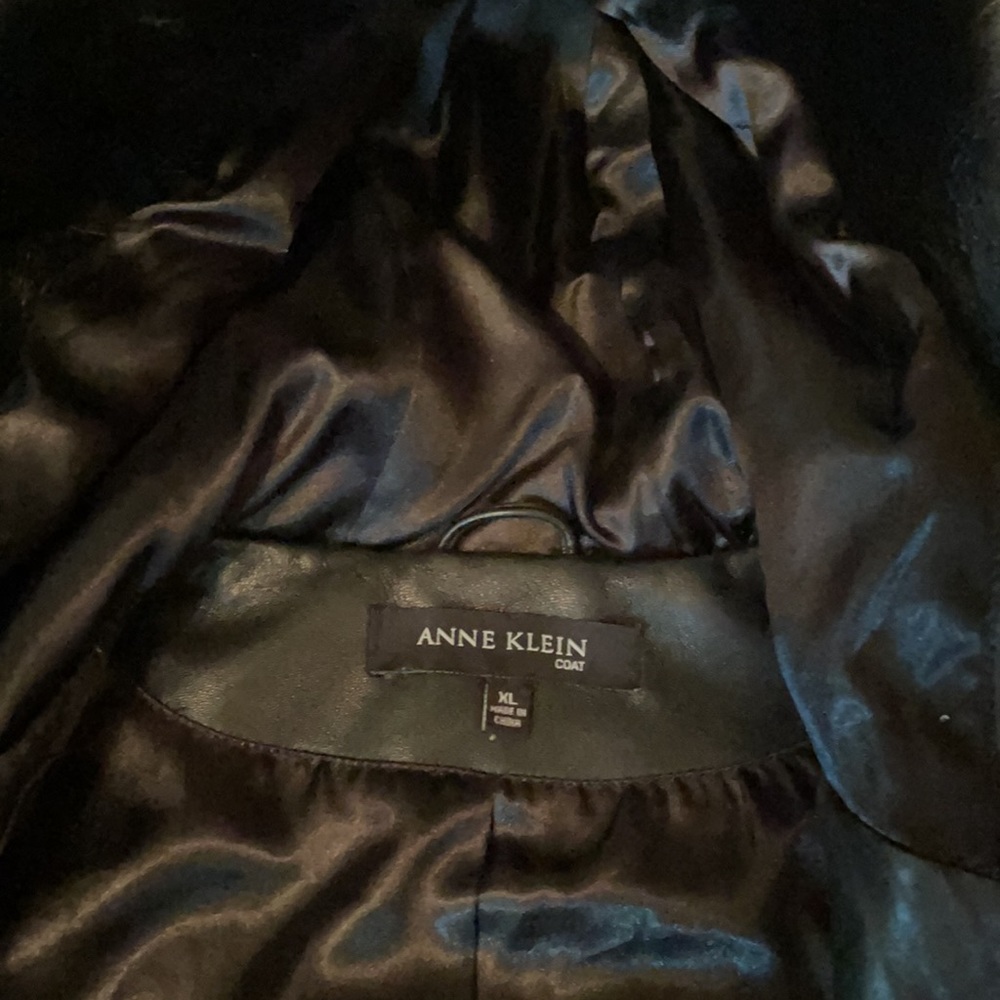 Anne Klein faux leather black coat - Picture 2 of 4